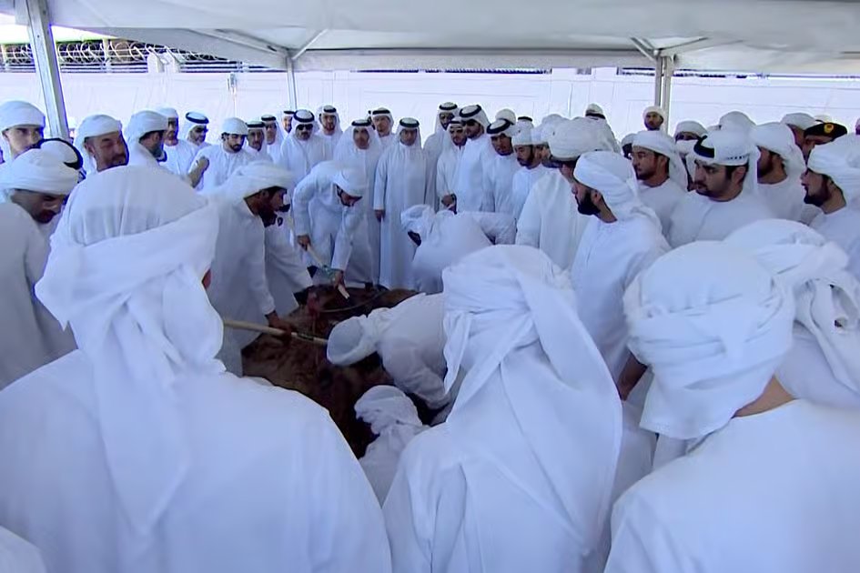 Watch: Sheikh Ahmed laid to rest at Umm Hurair Cemetery after funeral prayers