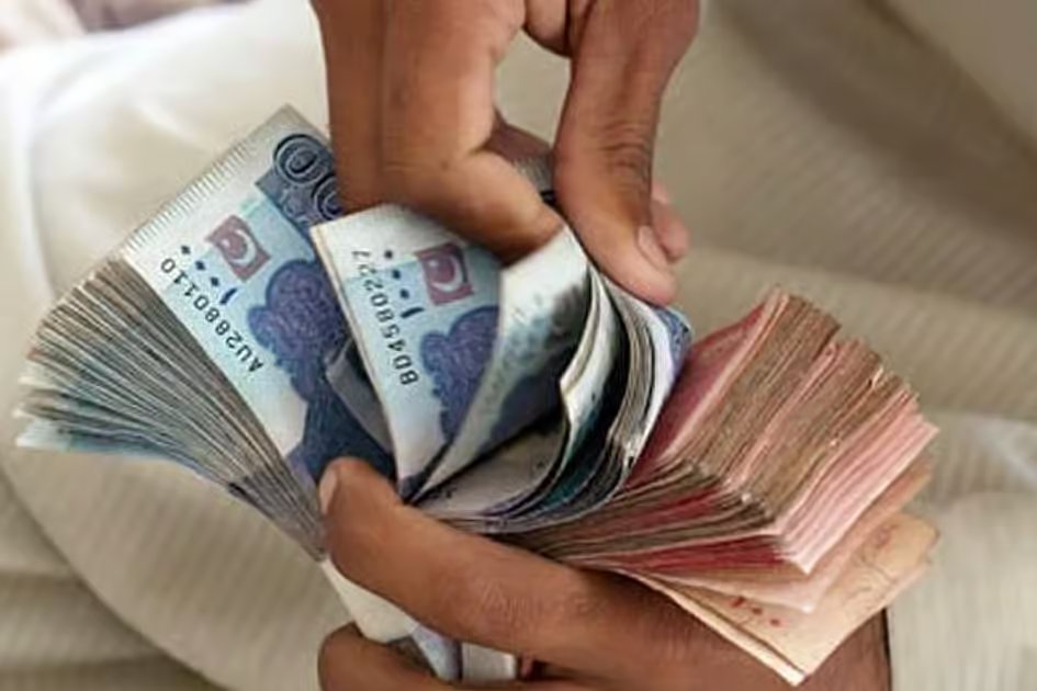 Pakistanis in UAE, other countries can win up to Dh212 million for sending remittances